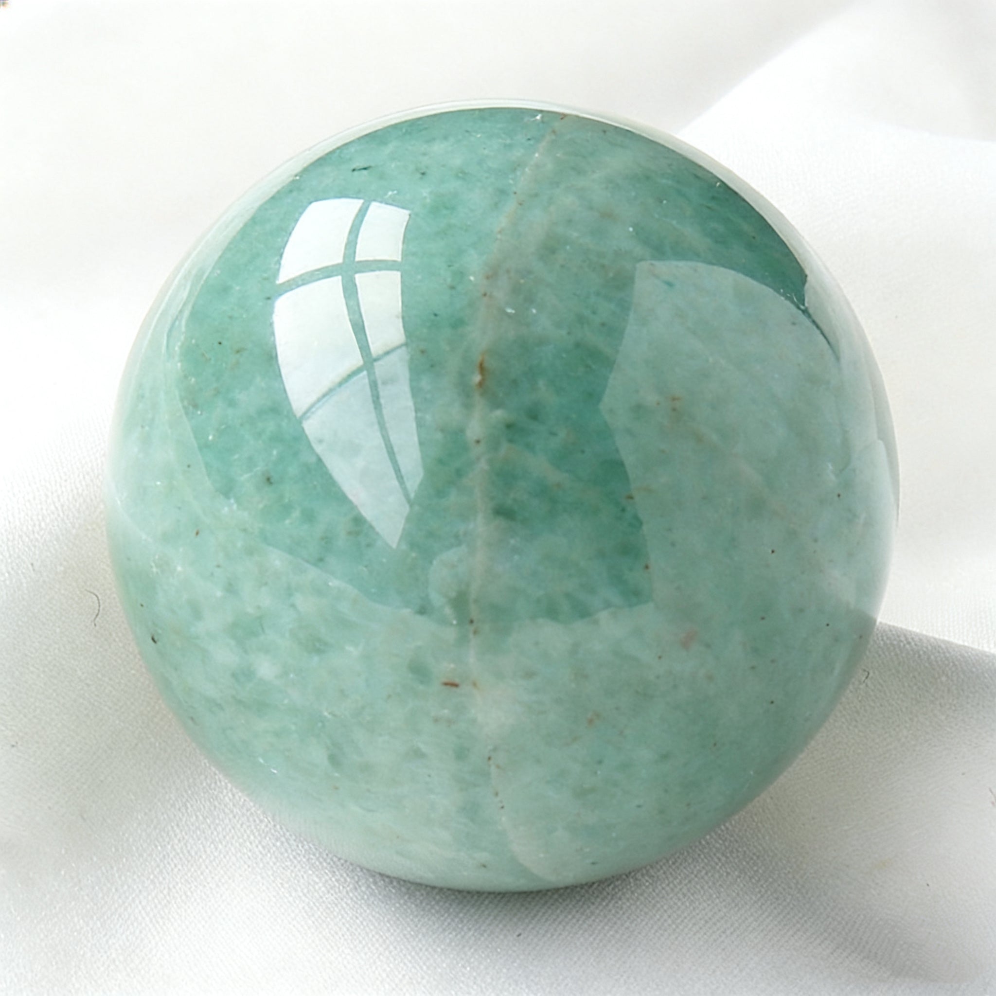 Green Aventurine Sphere(Comes with a base)
