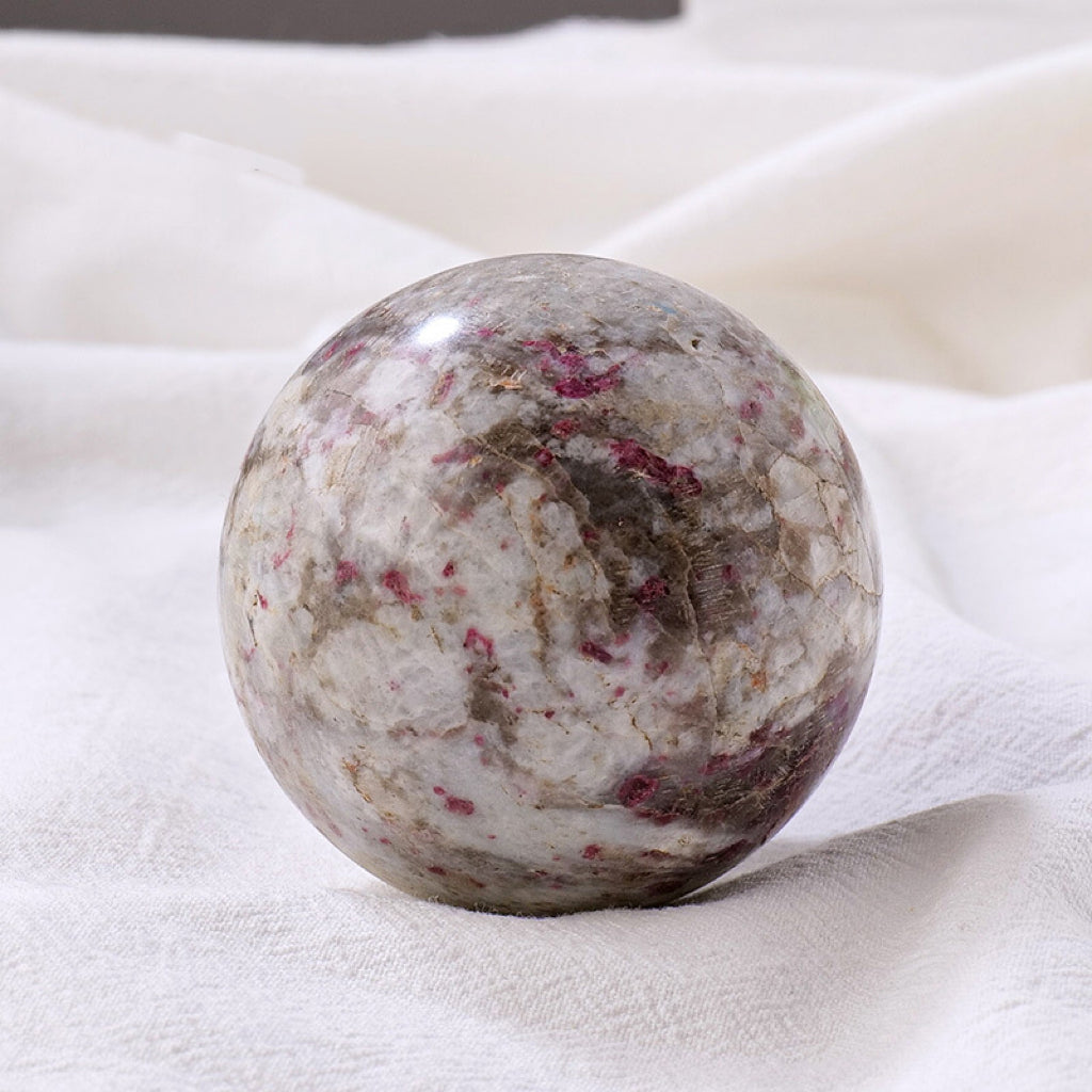 Plum blossom tourmaline ball (Comes with a base)