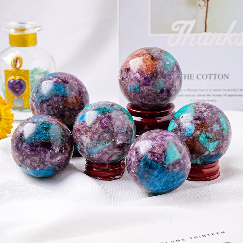 Multi-gem ball (Comes with a base)